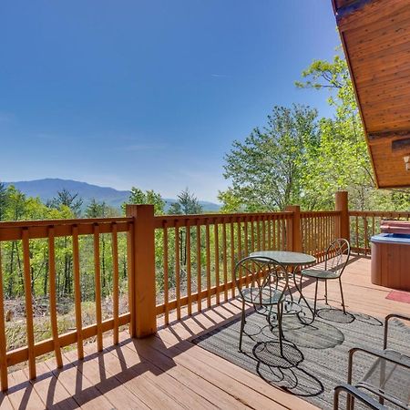 Smoky Mountain Vacation Rental Cabin With Hot Tub! Gatlinburg Exterior photo